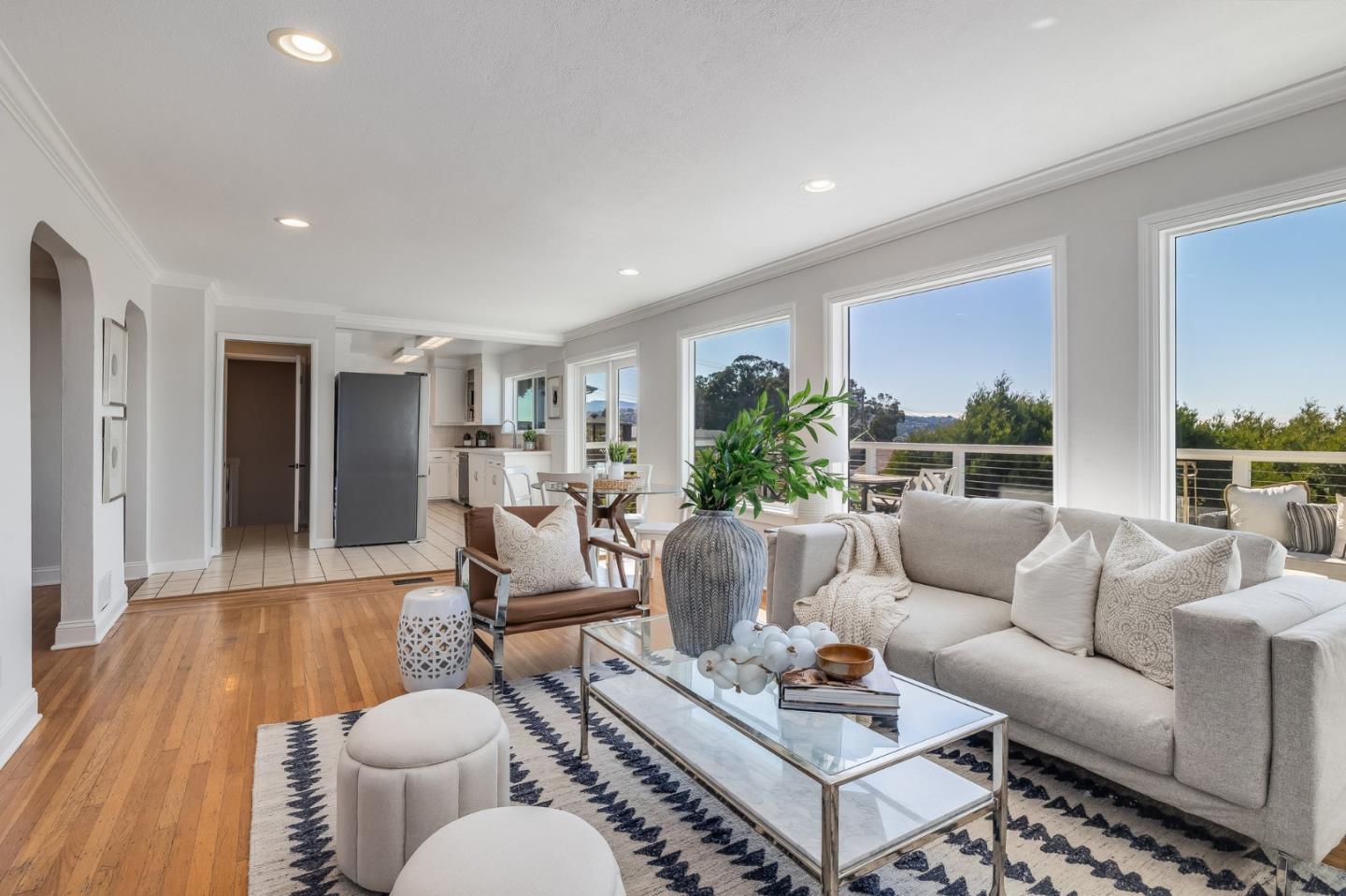 Detail Gallery Image 6 of 55 For 284 41st Ave, San Mateo,  CA 94403 - 4 Beds | 3 Baths