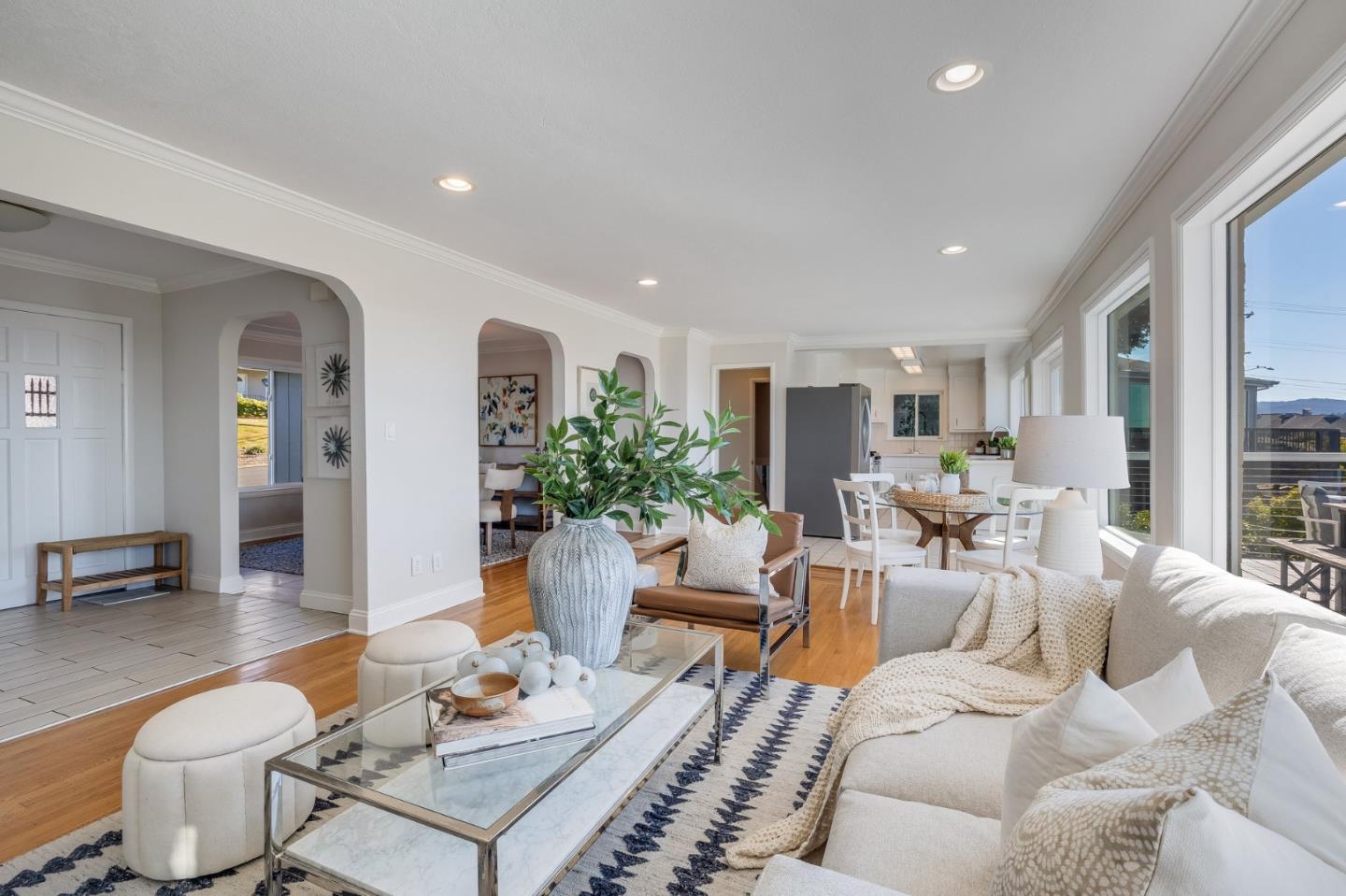Detail Gallery Image 7 of 55 For 284 41st Ave, San Mateo,  CA 94403 - 4 Beds | 3 Baths