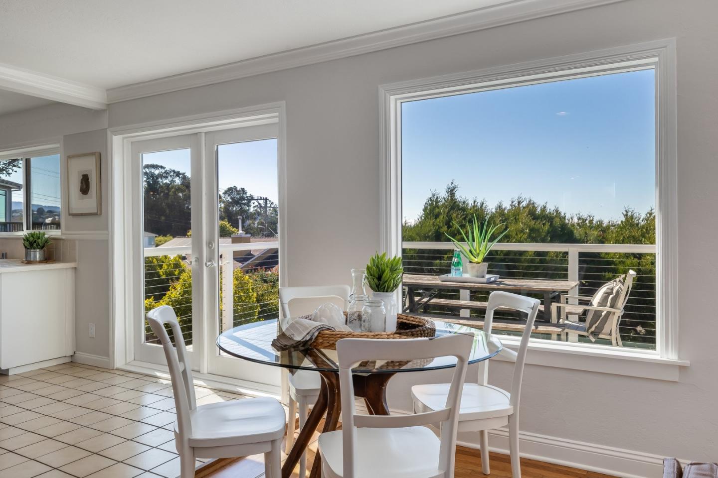 Detail Gallery Image 9 of 55 For 284 41st Ave, San Mateo,  CA 94403 - 4 Beds | 3 Baths
