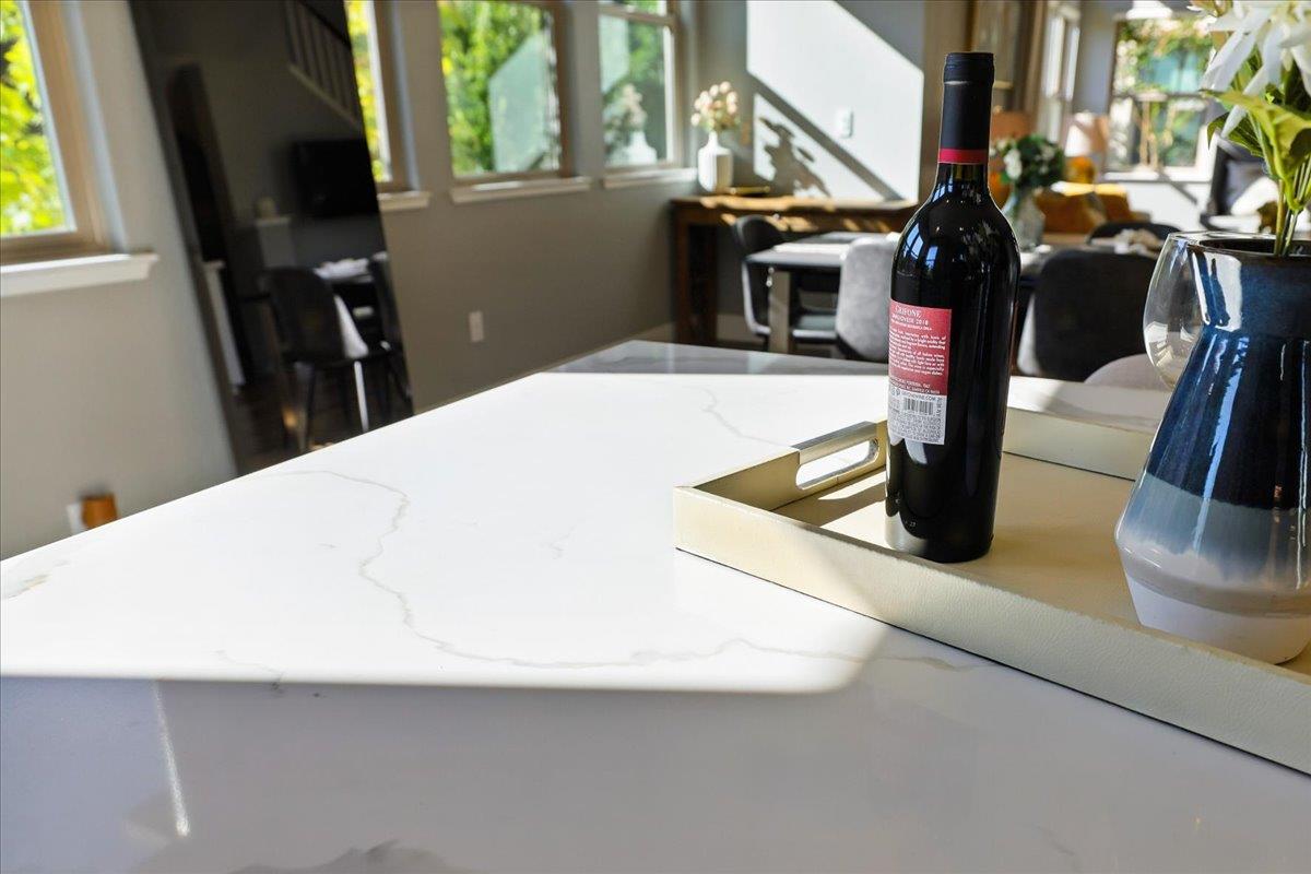 Detail Gallery Image 23 of 62 For 324 Cherokee Loop, Mountain View,  CA 94043 - 3 Beds | 3/1 Baths