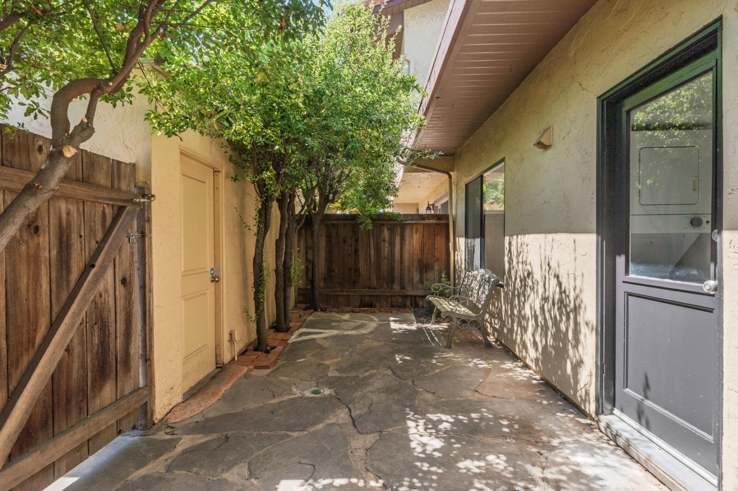Detail Gallery Image 17 of 19 For 175 Brahms Way, Sunnyvale,  CA 94087 - 2 Beds | 1 Baths