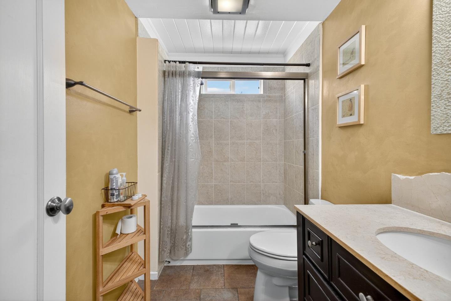 Detail Gallery Image 18 of 44 For 848 Kenneth Ave, Campbell,  CA 95008 - 4 Beds | 2 Baths