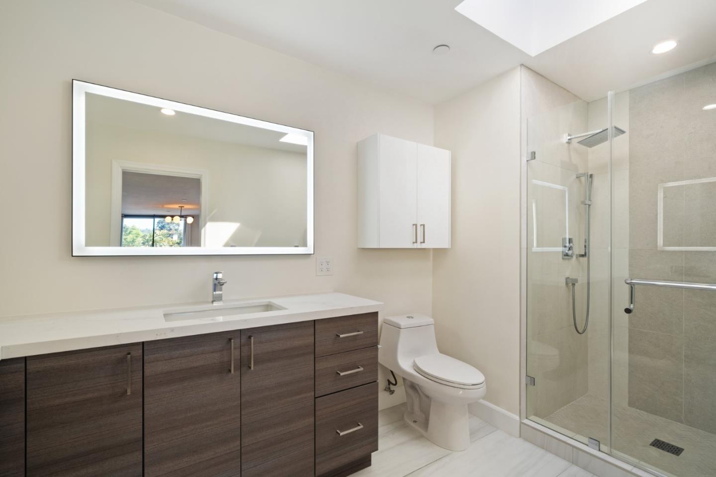 Detail Gallery Image 26 of 50 For 1500 Sherman Ave 3d,  Burlingame,  CA 94010 - 2 Beds | 2 Baths