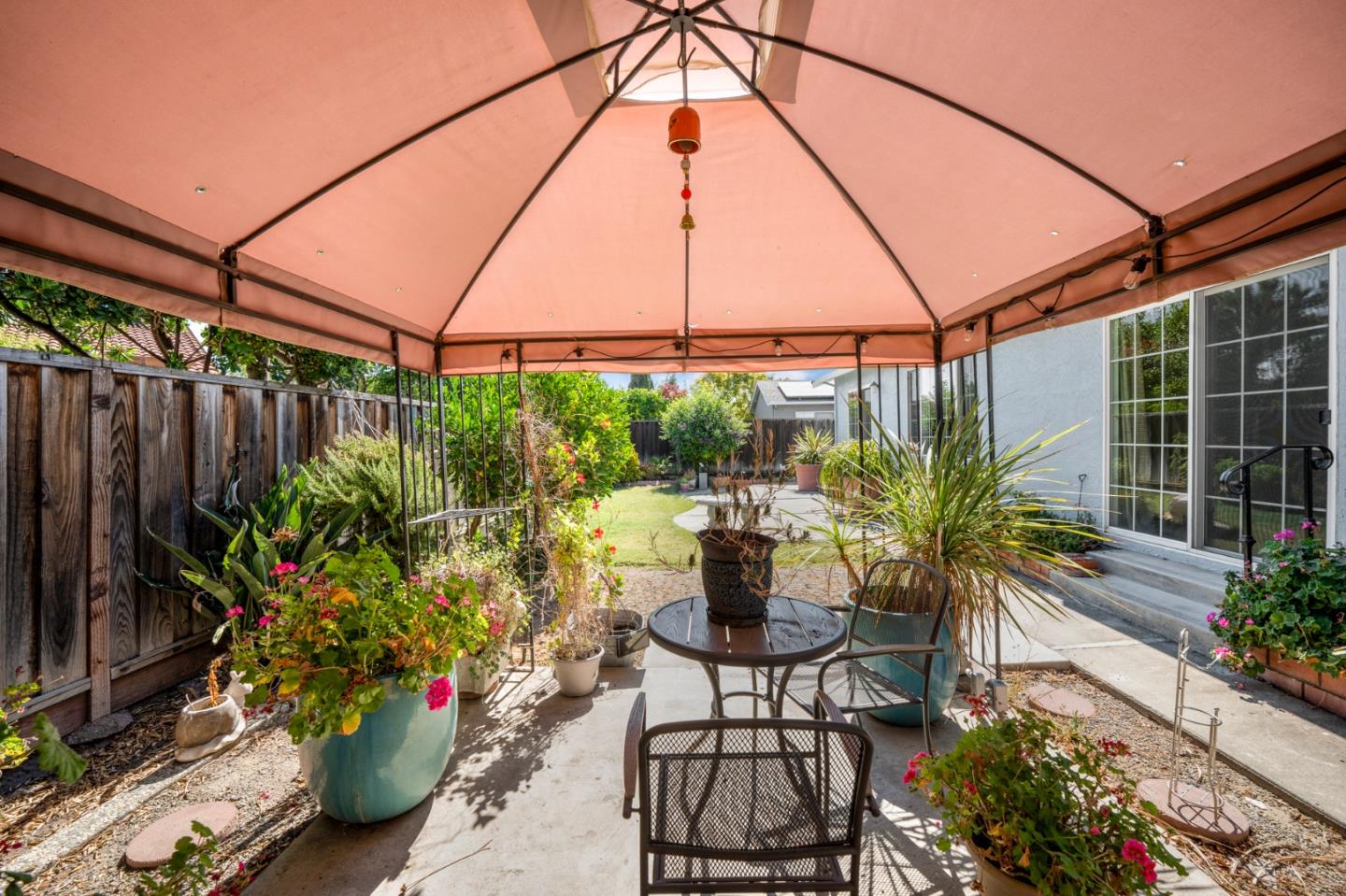 Detail Gallery Image 17 of 19 For 357 El Portal Way, San Jose,  CA 95123 - 4 Beds | 2 Baths