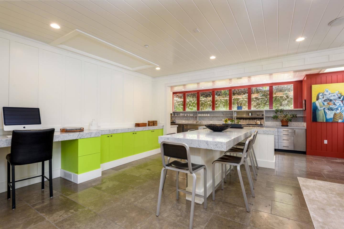 Detail Gallery Image 11 of 44 For 602 Vista Dr, Redwood City,  CA 94062 - 4 Beds | 4/1 Baths
