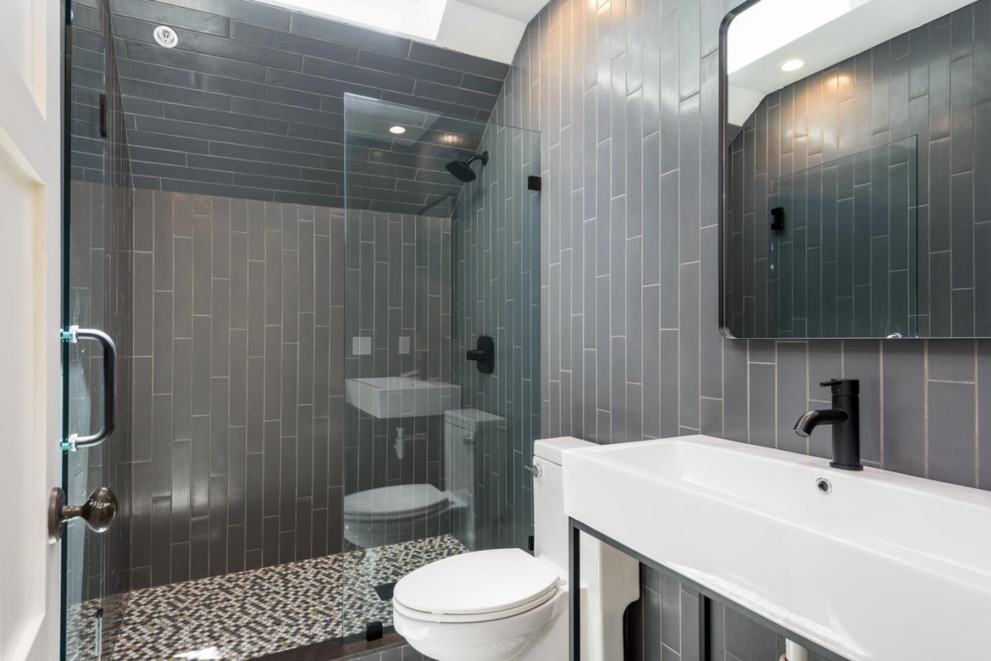 Detail Gallery Image 26 of 44 For 602 Vista Dr, Redwood City,  CA 94062 - 4 Beds | 4/1 Baths