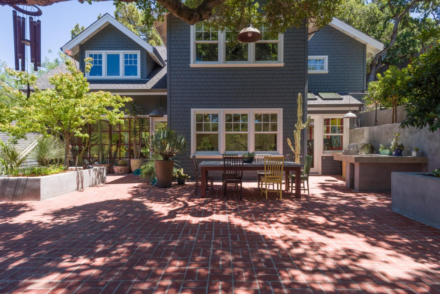 Detail Gallery Image 35 of 44 For 602 Vista Dr, Redwood City,  CA 94062 - 4 Beds | 4/1 Baths