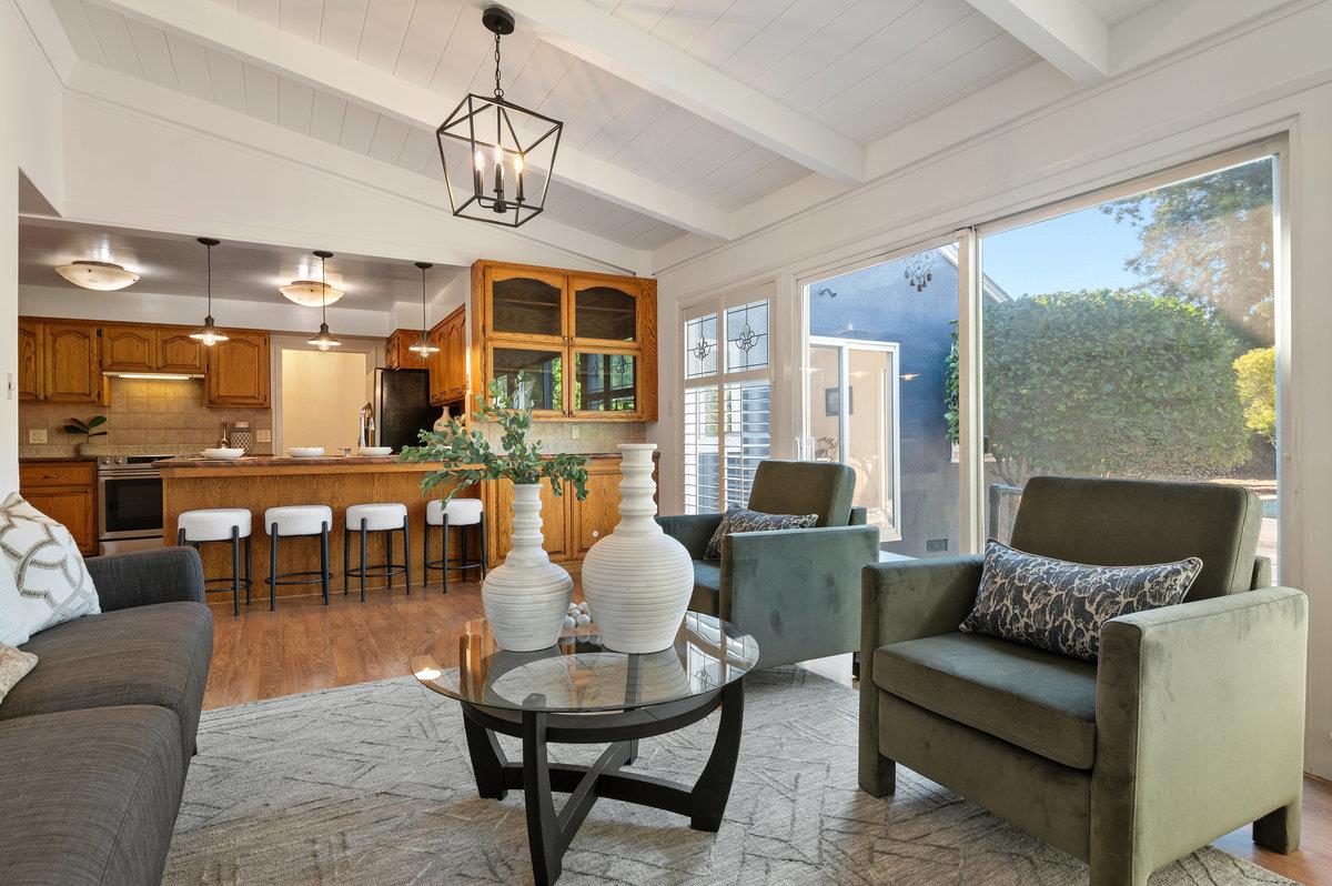 Detail Gallery Image 13 of 28 For 1632 Ralston Ave, Belmont,  CA 94002 - 4 Beds | 2 Baths
