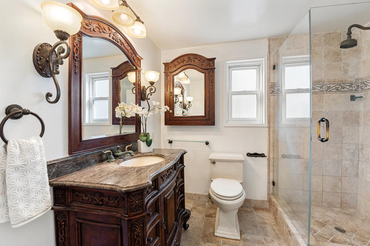 Detail Gallery Image 17 of 28 For 1632 Ralston Ave, Belmont,  CA 94002 - 4 Beds | 2 Baths