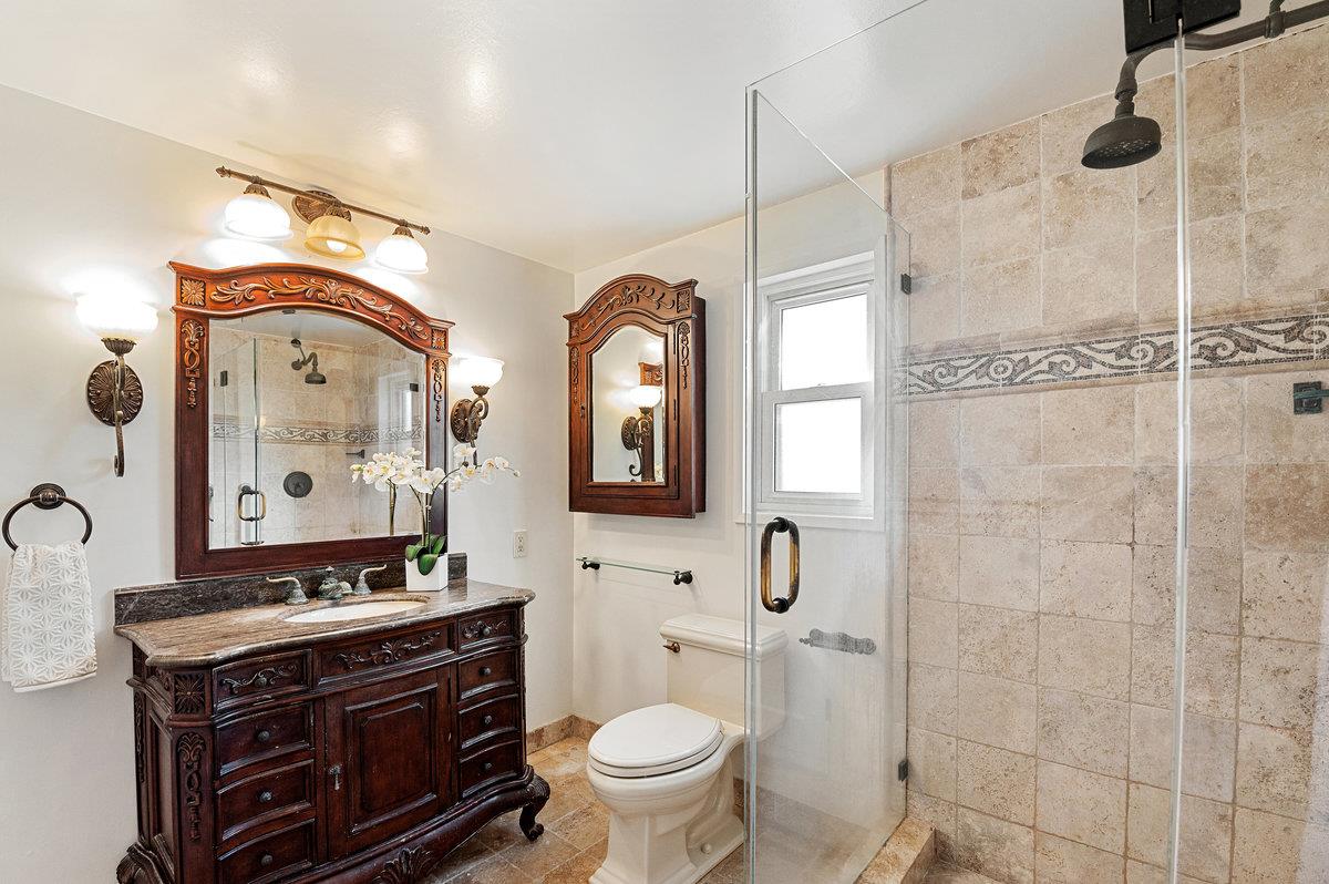 Detail Gallery Image 18 of 28 For 1632 Ralston Ave, Belmont,  CA 94002 - 4 Beds | 2 Baths