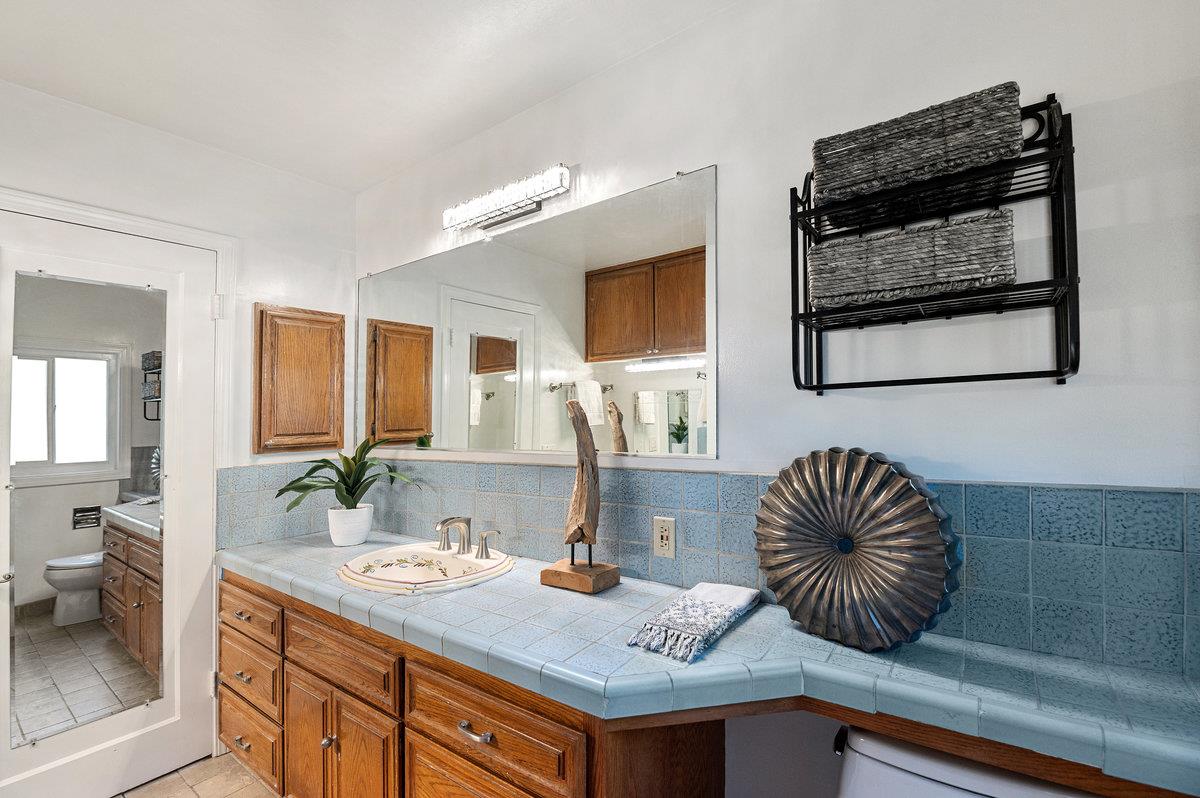 Detail Gallery Image 23 of 28 For 1632 Ralston Ave, Belmont,  CA 94002 - 4 Beds | 2 Baths