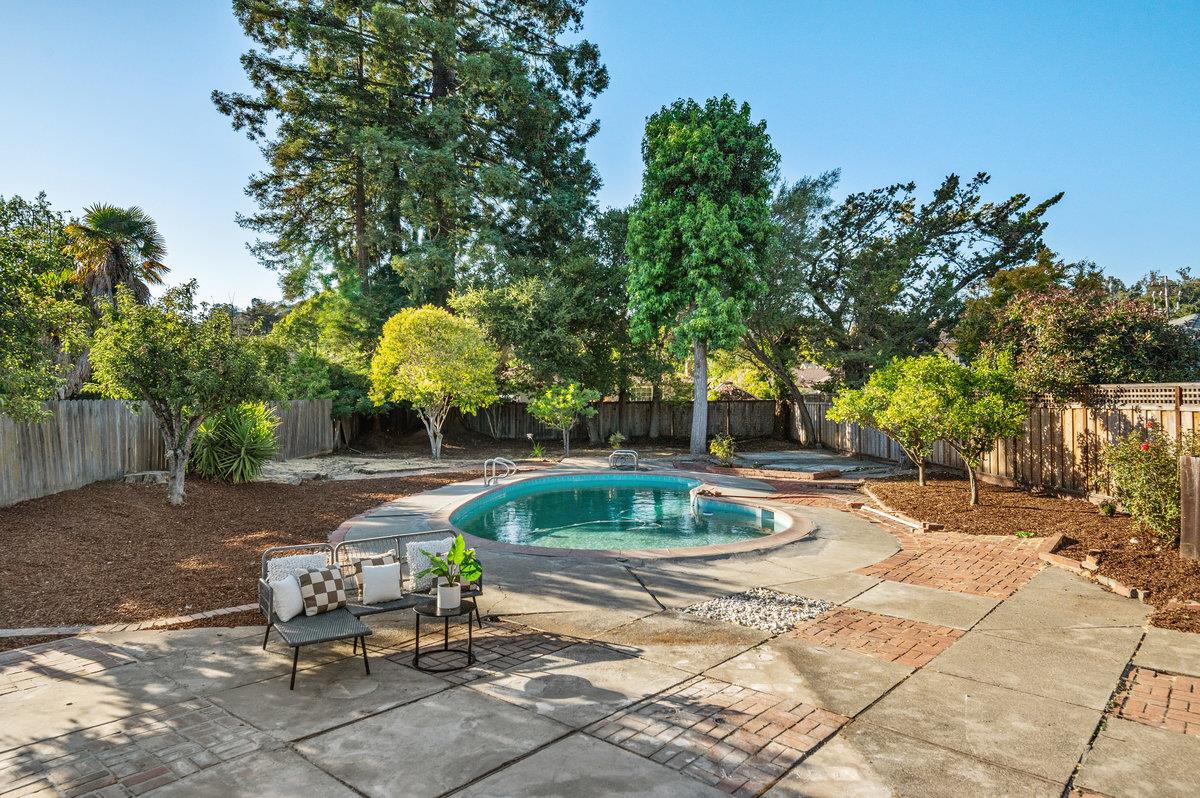 Detail Gallery Image 26 of 28 For 1632 Ralston Ave, Belmont,  CA 94002 - 4 Beds | 2 Baths