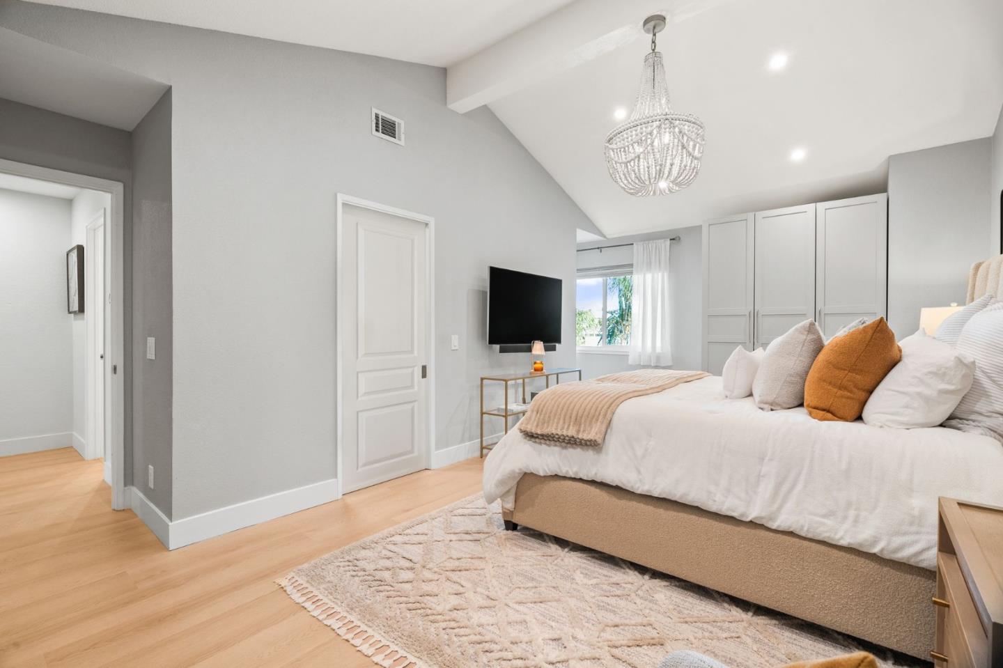 Detail Gallery Image 16 of 23 For 766 Pollard Rd, Los Gatos,  CA 95032 - 3 Beds | 2/1 Baths