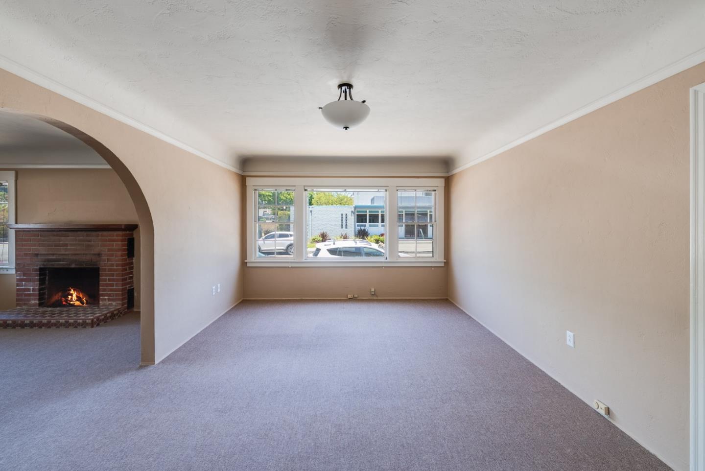 Detail Gallery Image 4 of 16 For 1103 Mission St, Santa Cruz,  CA 95060 - – Beds | – Baths