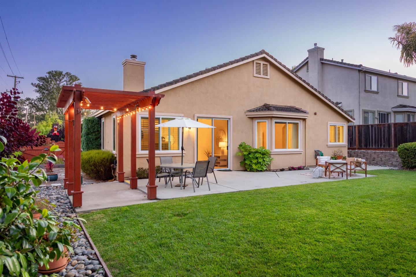 Detail Gallery Image 5 of 38 For 102 Spanish Bay Dr, Aptos,  CA 95003 - 3 Beds | 2 Baths