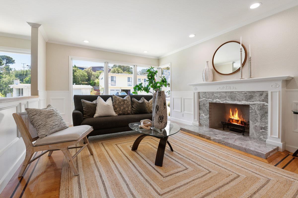 Detail Gallery Image 2 of 42 For 2580 Princeton Dr, San Bruno,  CA 94066 - 4 Beds | 3 Baths