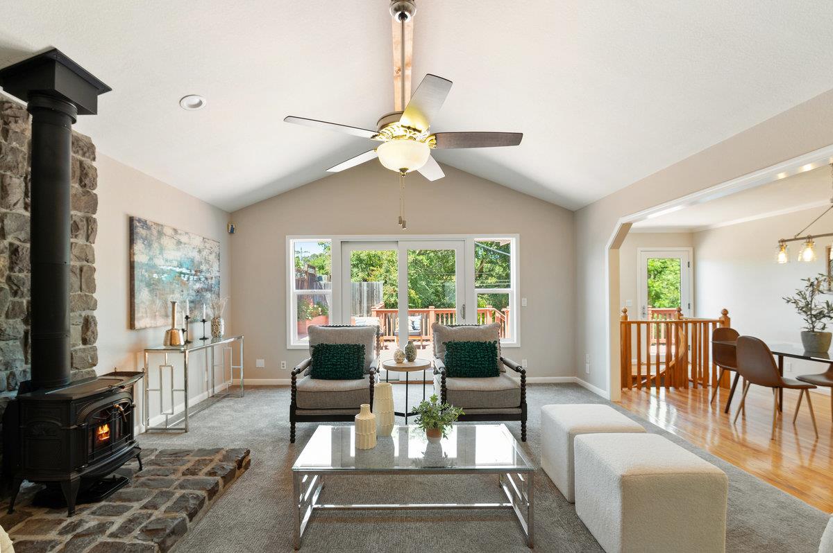 Detail Gallery Image 21 of 42 For 2580 Princeton Dr, San Bruno,  CA 94066 - 4 Beds | 3 Baths
