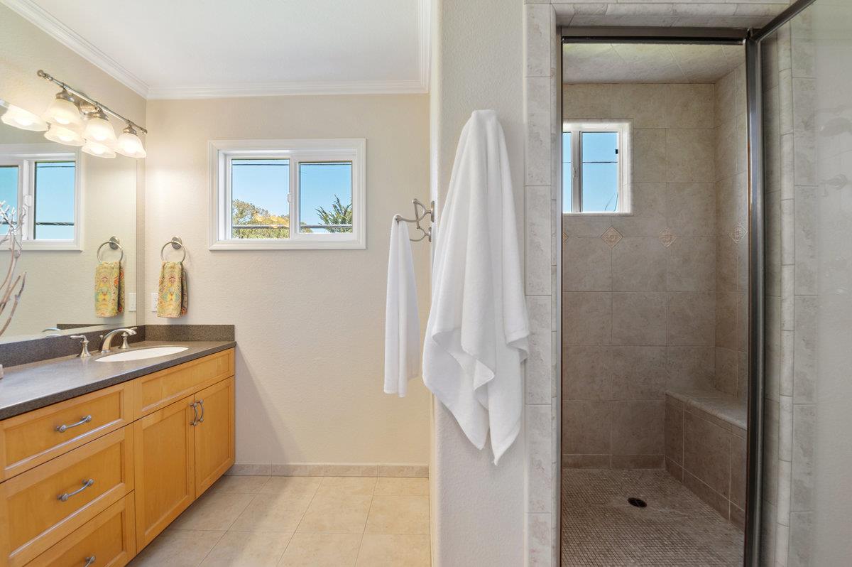Detail Gallery Image 27 of 42 For 2580 Princeton Dr, San Bruno,  CA 94066 - 4 Beds | 3 Baths