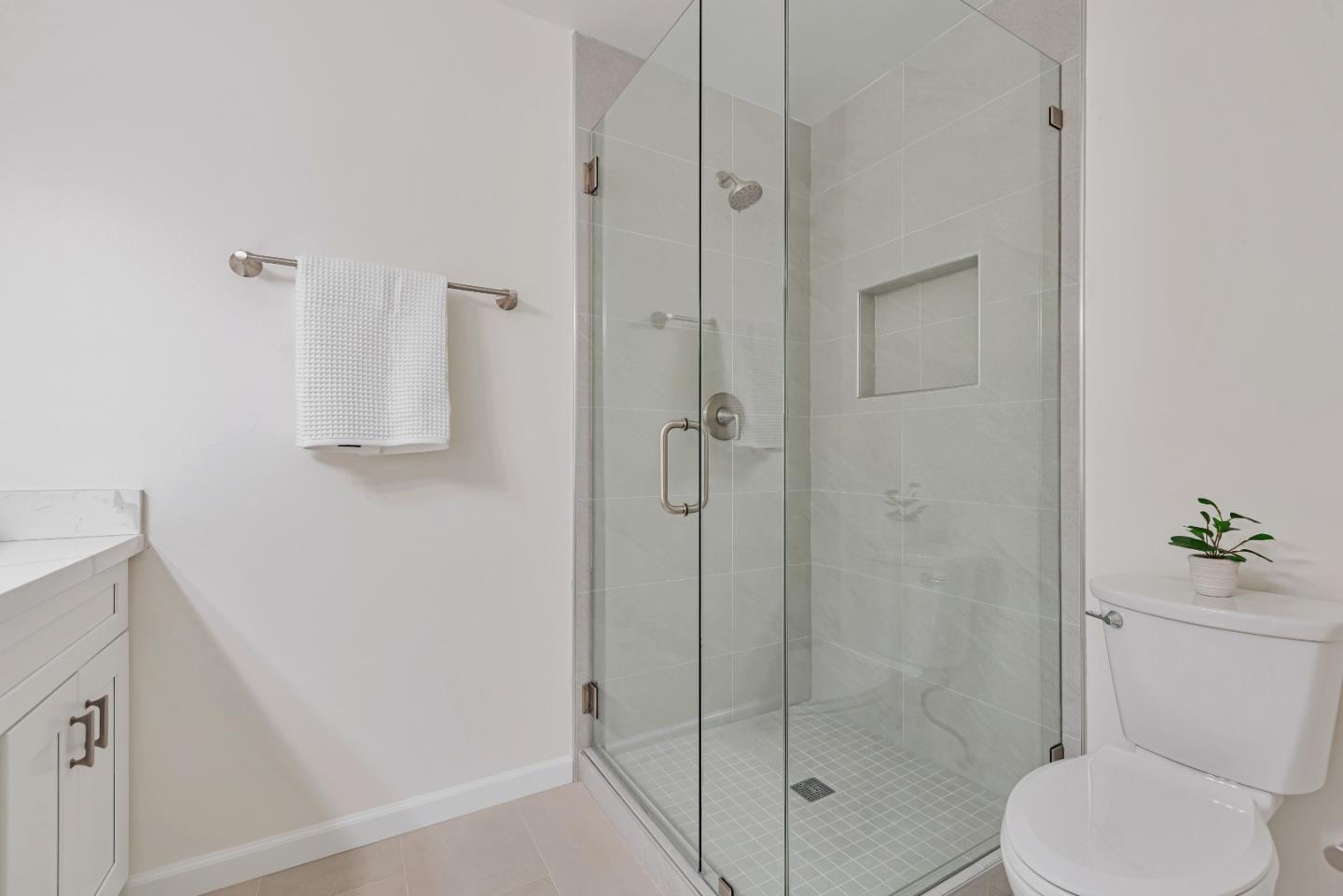 Detail Gallery Image 15 of 24 For 120 Carlton Avenue #46,  Los Gatos,  CA 95032 - 3 Beds | 2/1 Baths