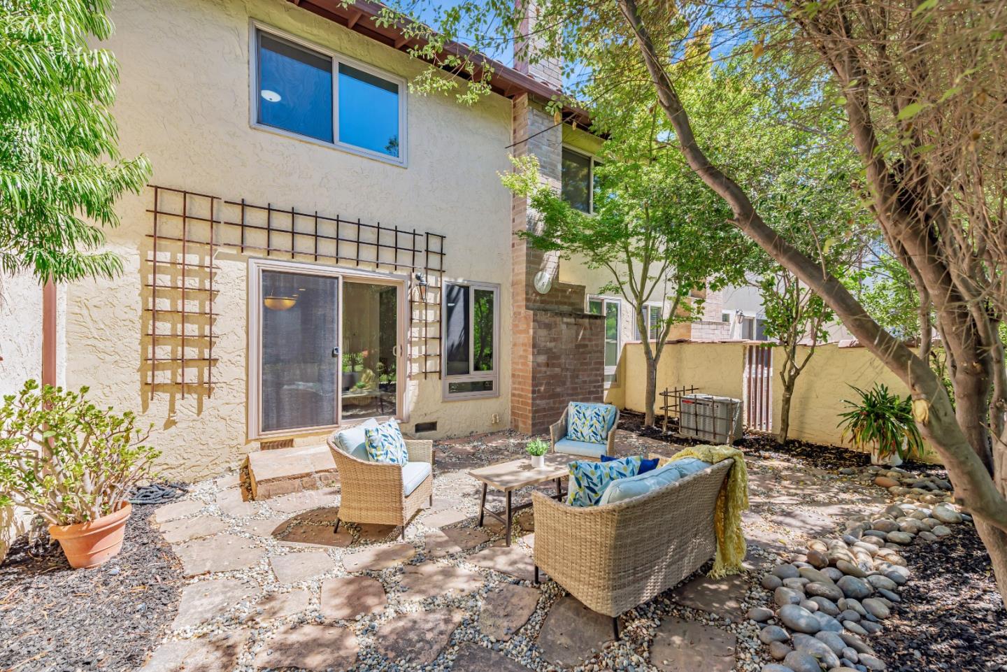 Detail Gallery Image 21 of 24 For 120 Carlton Avenue #46,  Los Gatos,  CA 95032 - 3 Beds | 2/1 Baths