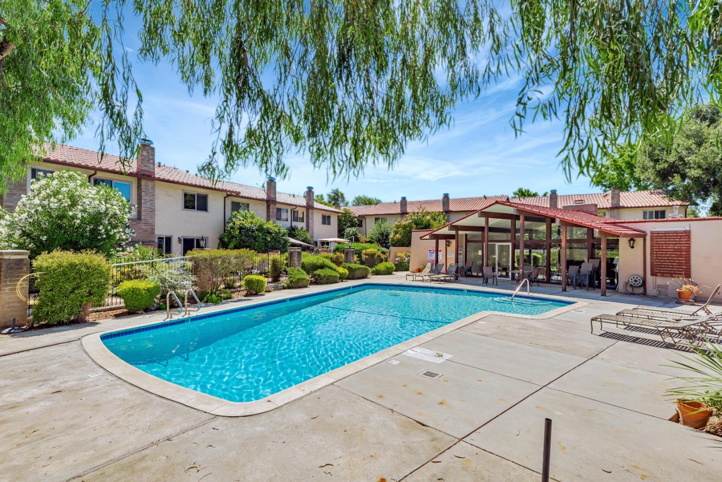 Detail Gallery Image 23 of 24 For 120 Carlton Avenue #46,  Los Gatos,  CA 95032 - 3 Beds | 2/1 Baths