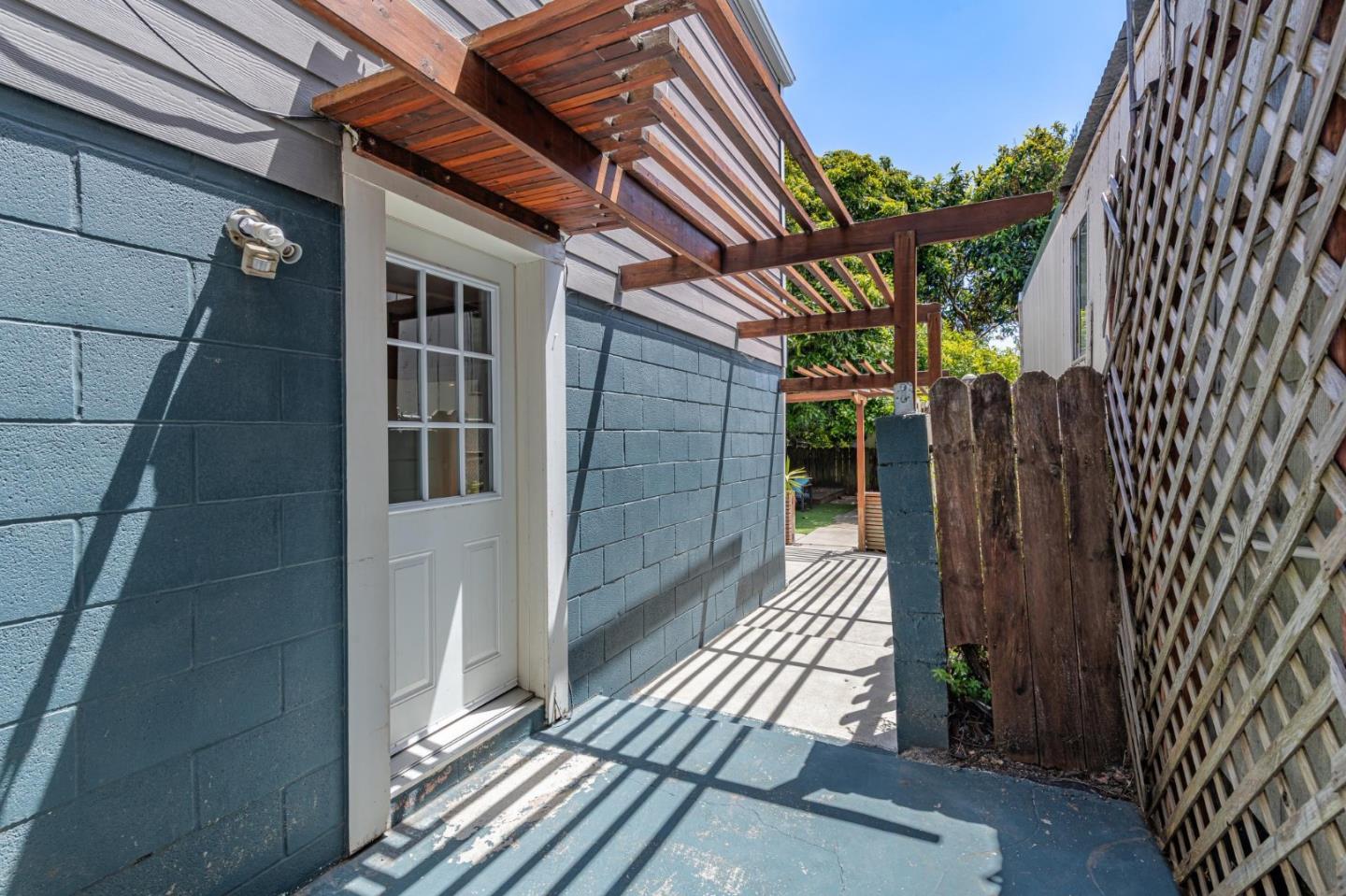 Detail Gallery Image 44 of 55 For 275 Teddy Ave, San Francisco,  CA 94134 - 3 Beds | 2 Baths
