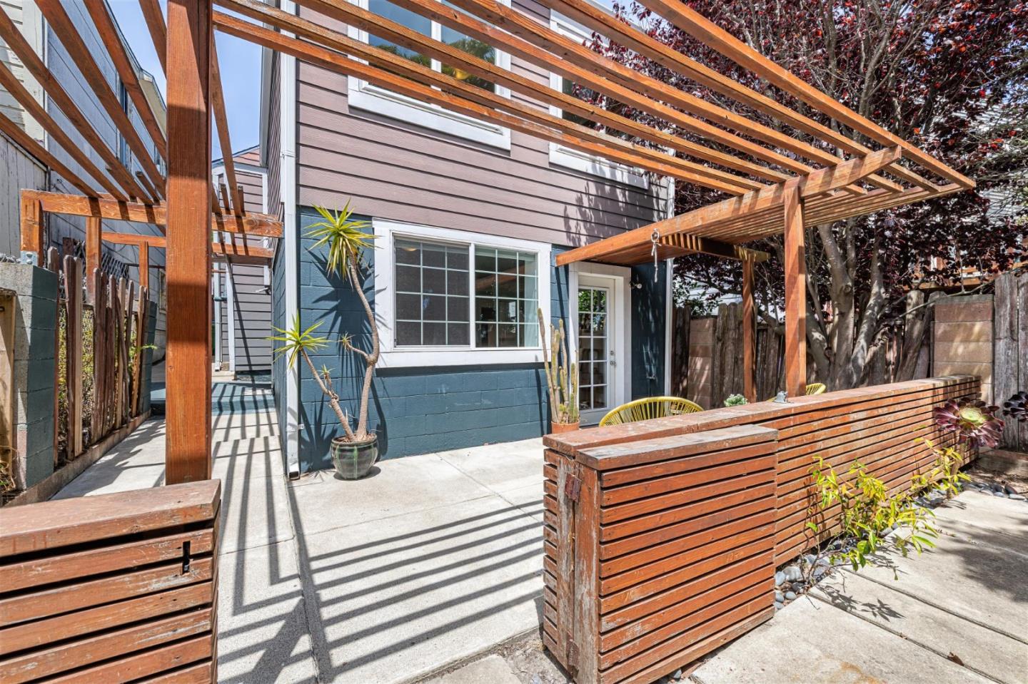 Detail Gallery Image 46 of 55 For 275 Teddy Ave, San Francisco,  CA 94134 - 3 Beds | 2 Baths