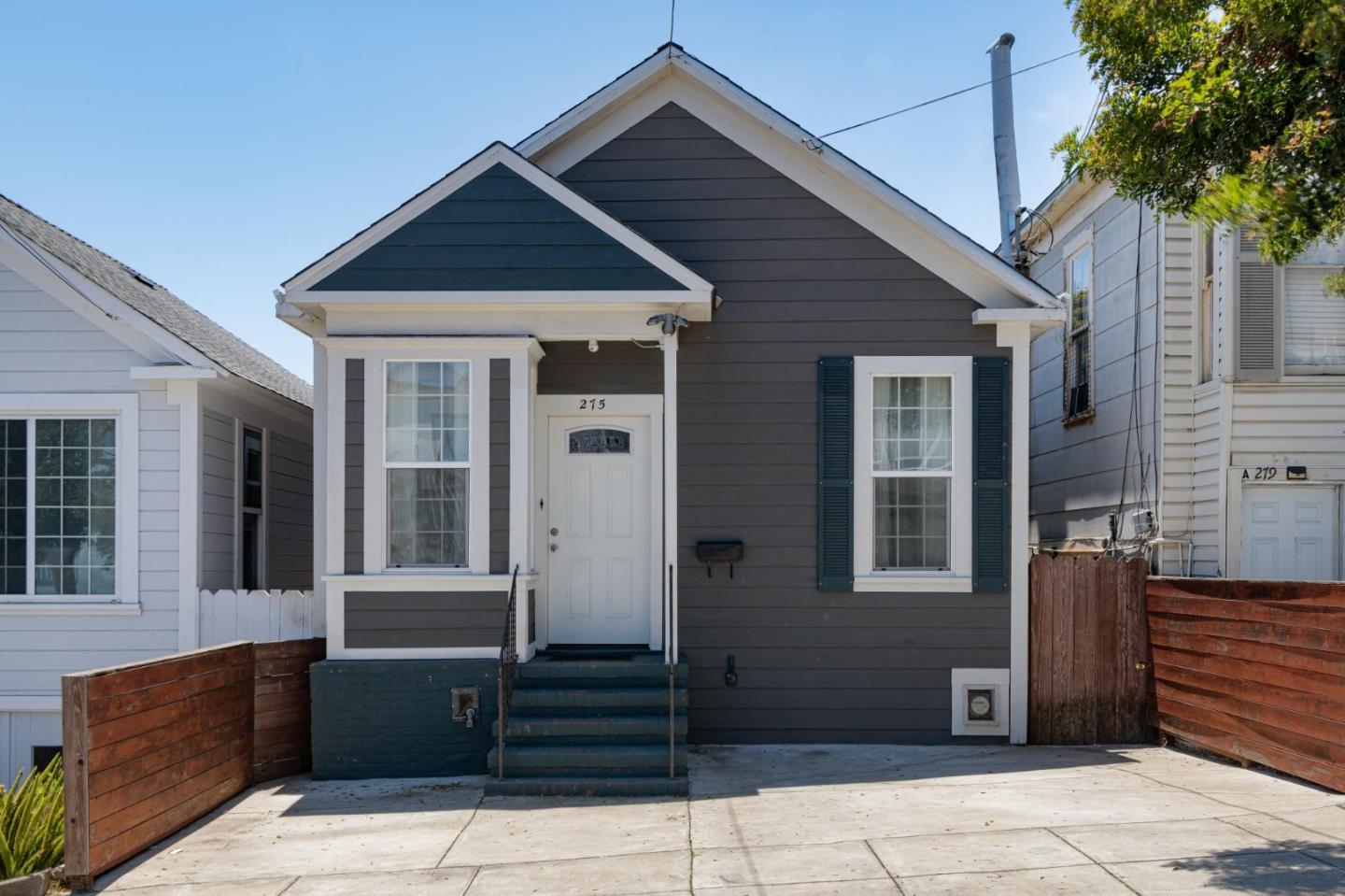 Detail Gallery Image 8 of 55 For 275 Teddy Ave, San Francisco,  CA 94134 - 3 Beds | 2 Baths