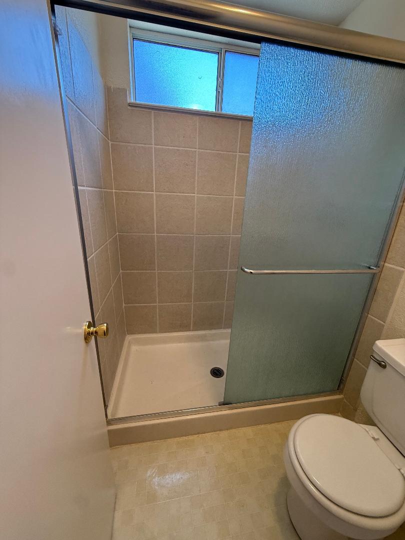 Detail Gallery Image 8 of 11 For 203 Pemba Ct, San Jose,  CA 95119 - 3 Beds | 2 Baths