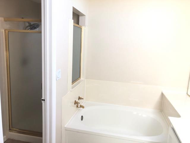 Detail Gallery Image 12 of 20 For 290 Summerwind Dr, Milpitas,  CA 95035 - 4 Beds | 2/1 Baths