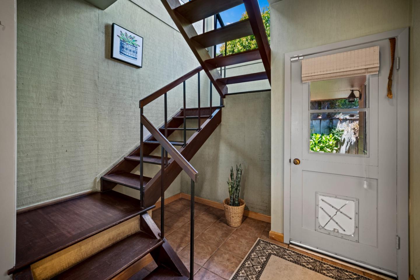Detail Gallery Image 34 of 43 For 30 Santa Ana Dr, Salinas,  CA 93901 - 4 Beds | 3 Baths