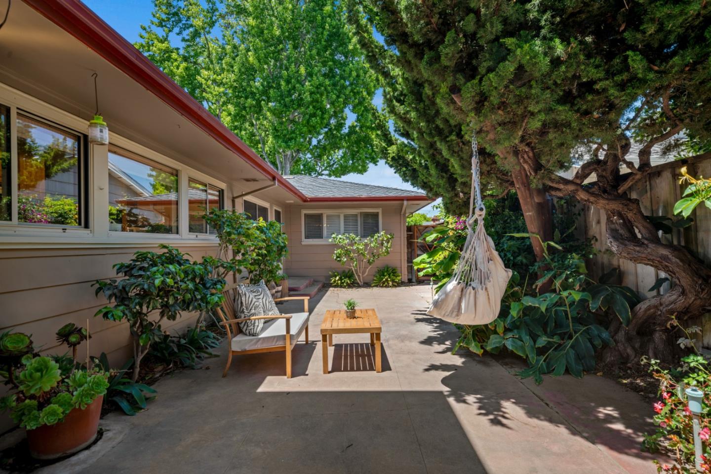 Detail Gallery Image 39 of 43 For 30 Santa Ana Dr, Salinas,  CA 93901 - 4 Beds | 3 Baths