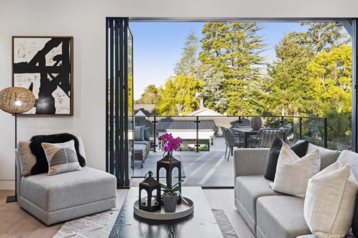 Detail Gallery Image 26 of 65 For 128 Elm Ave, Burlingame,  CA 94010 - 6 Beds | 7/1 Baths