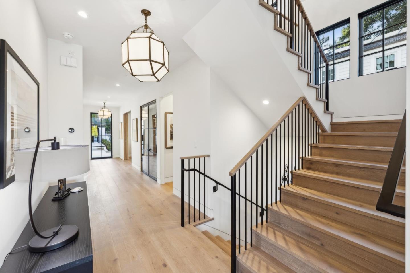 Detail Gallery Image 42 of 65 For 128 Elm Ave, Burlingame,  CA 94010 - 6 Beds | 7/1 Baths