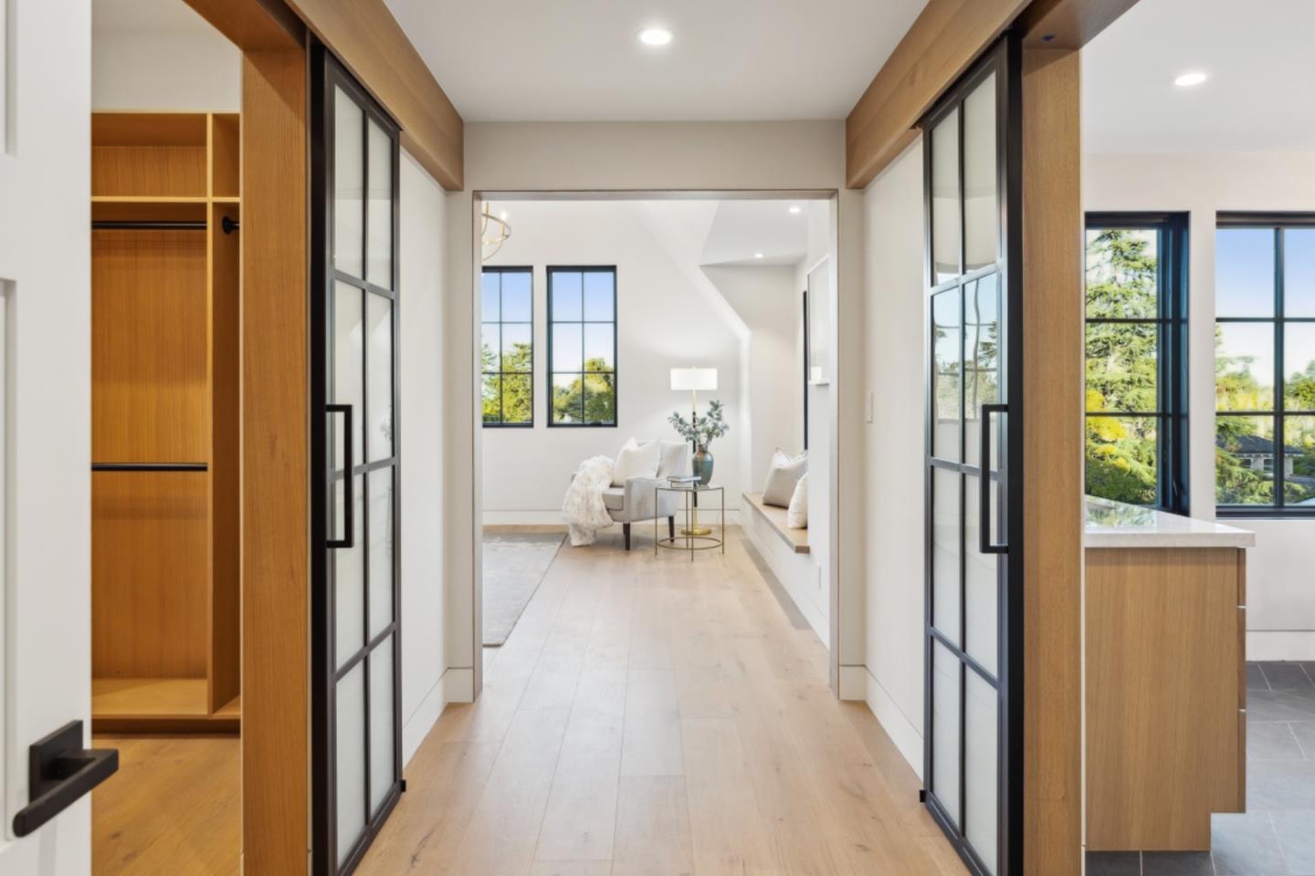 Detail Gallery Image 48 of 65 For 128 Elm Ave, Burlingame,  CA 94010 - 6 Beds | 7/1 Baths