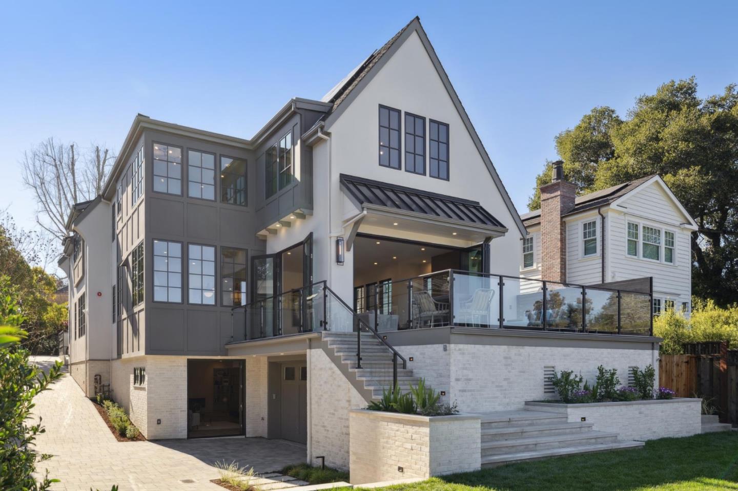 Detail Gallery Image 59 of 65 For 128 Elm Ave, Burlingame,  CA 94010 - 6 Beds | 7/1 Baths