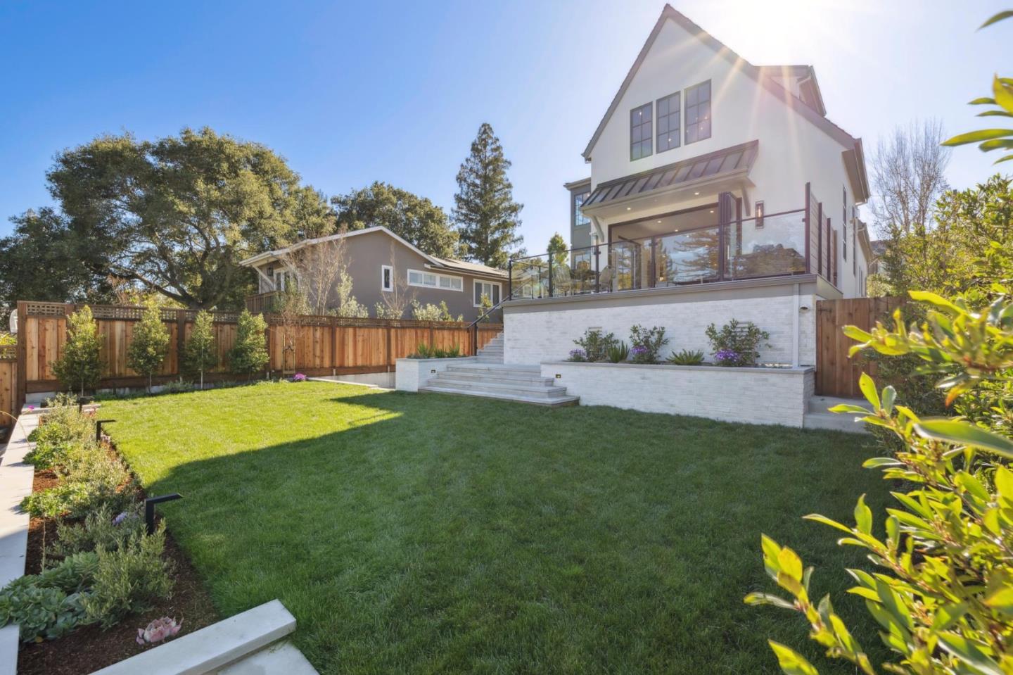 Detail Gallery Image 61 of 65 For 128 Elm Ave, Burlingame,  CA 94010 - 6 Beds | 7/1 Baths