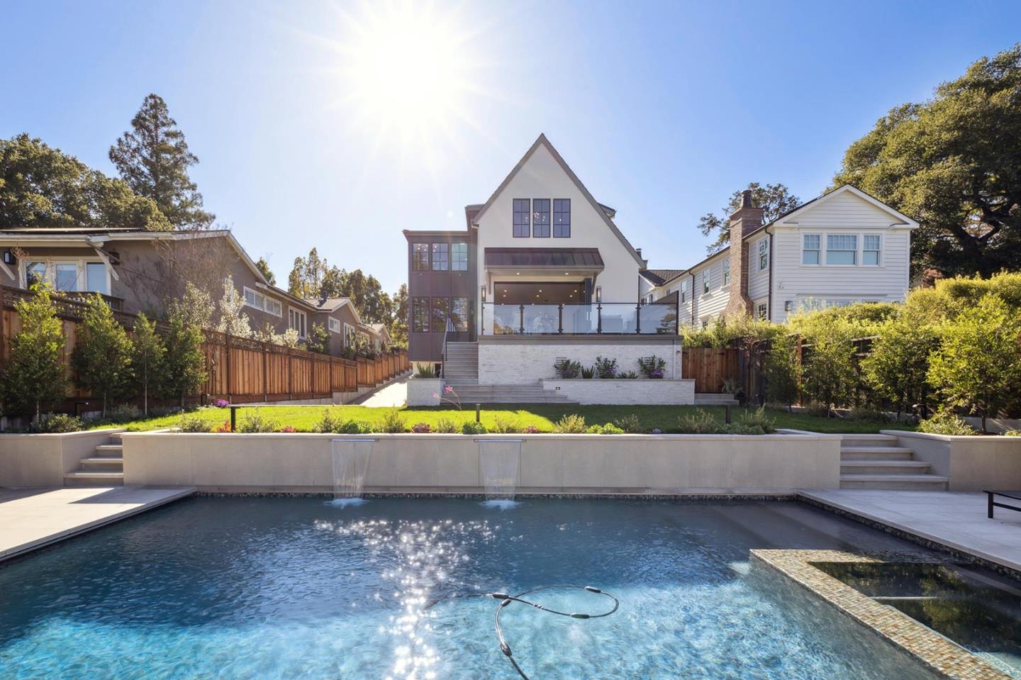 Detail Gallery Image 64 of 65 For 128 Elm Ave, Burlingame,  CA 94010 - 6 Beds | 7/1 Baths