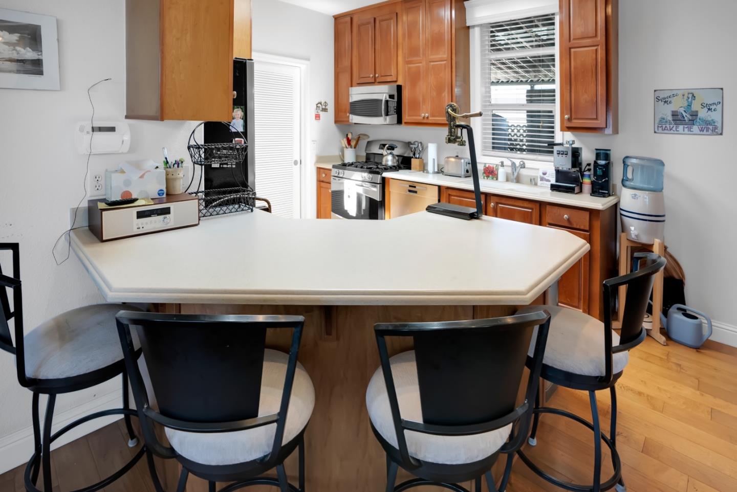 Detail Gallery Image 11 of 23 For 6 Primrose #6,  Aptos,  CA 95003 - 2 Beds | 2 Baths