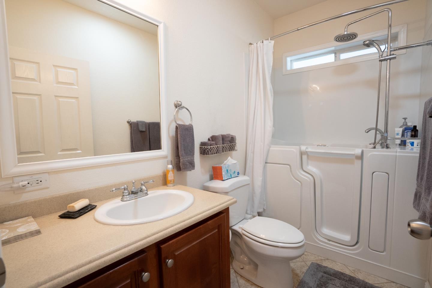 Detail Gallery Image 18 of 23 For 6 Primrose #6,  Aptos,  CA 95003 - 2 Beds | 2 Baths