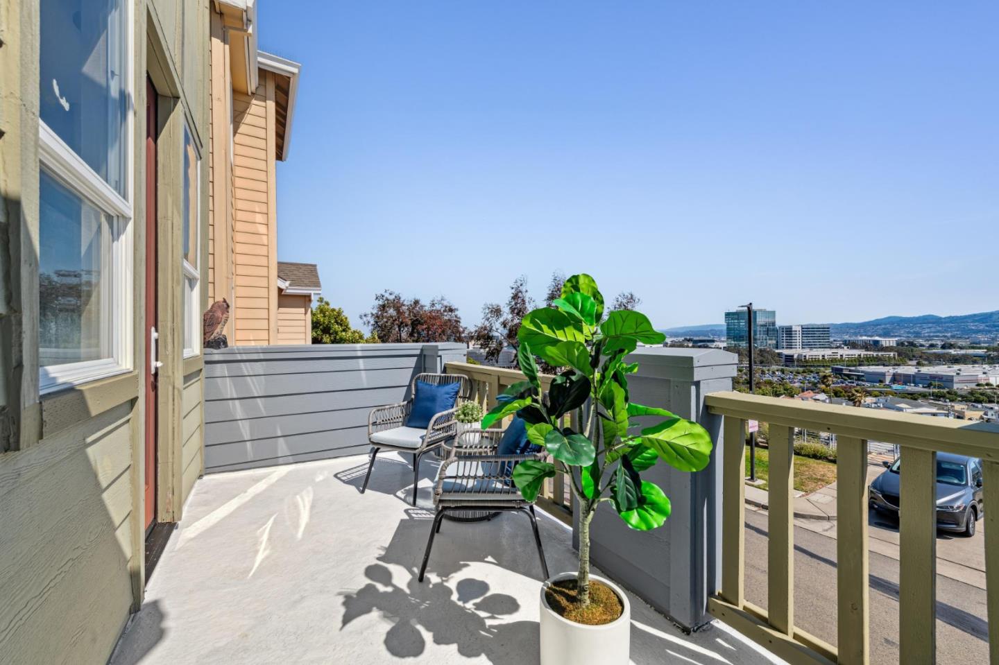 Detail Gallery Image 20 of 69 For 58 Pointe View Pl, South San Francisco,  CA 94080 - 4 Beds | 2/1 Baths
