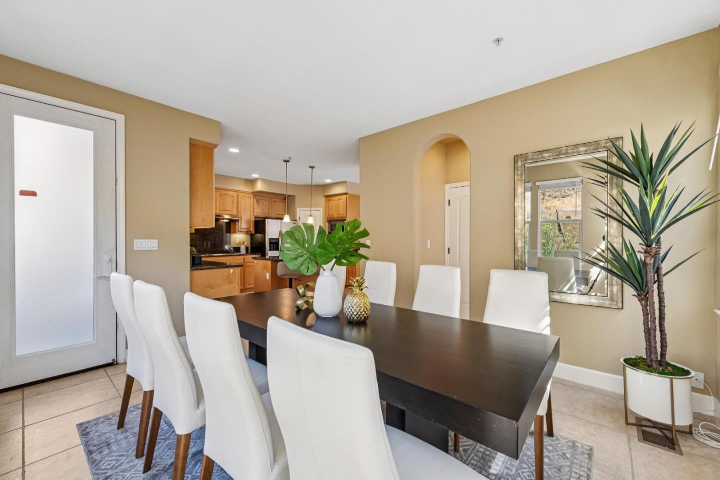 Detail Gallery Image 35 of 69 For 58 Pointe View Pl, South San Francisco,  CA 94080 - 4 Beds | 2/1 Baths