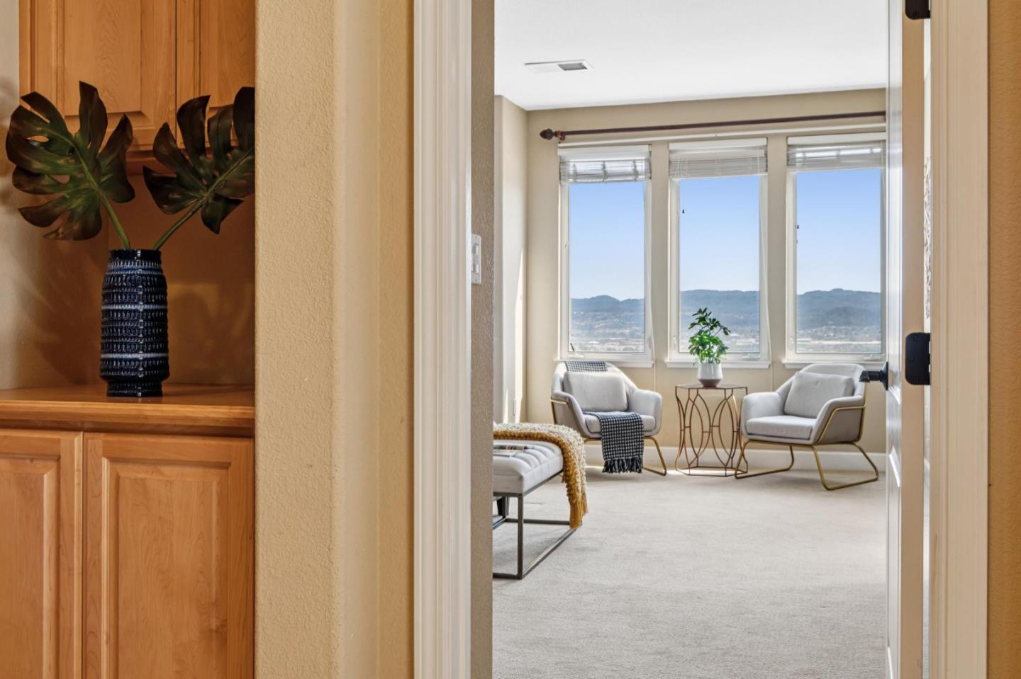 Detail Gallery Image 39 of 69 For 58 Pointe View Pl, South San Francisco,  CA 94080 - 4 Beds | 2/1 Baths