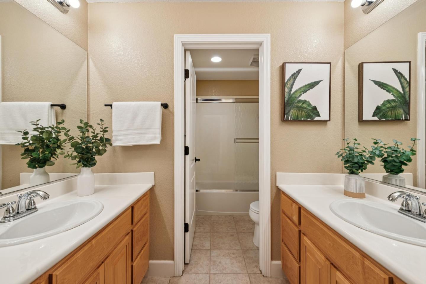Detail Gallery Image 50 of 69 For 58 Pointe View Pl, South San Francisco,  CA 94080 - 4 Beds | 2/1 Baths