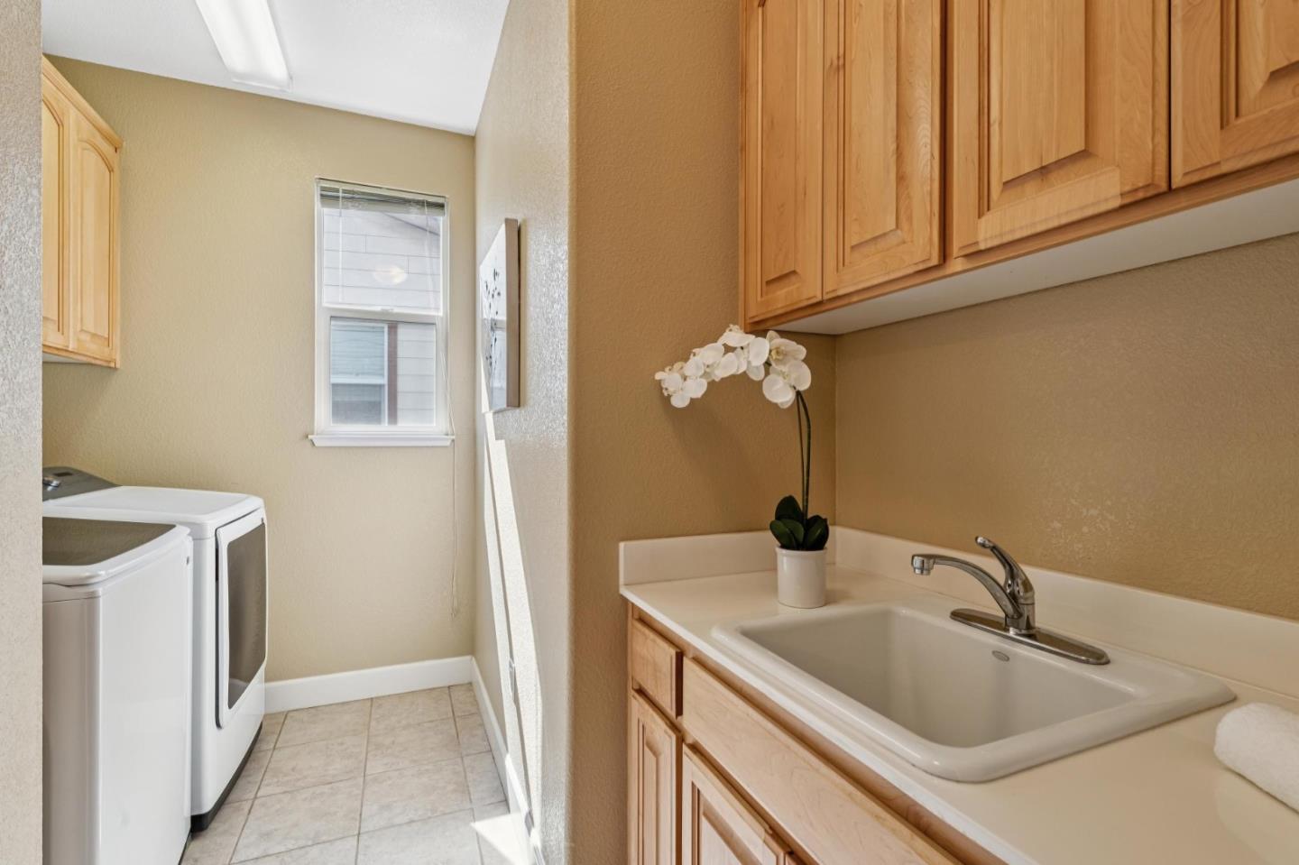 Detail Gallery Image 57 of 69 For 58 Pointe View Pl, South San Francisco,  CA 94080 - 4 Beds | 2/1 Baths