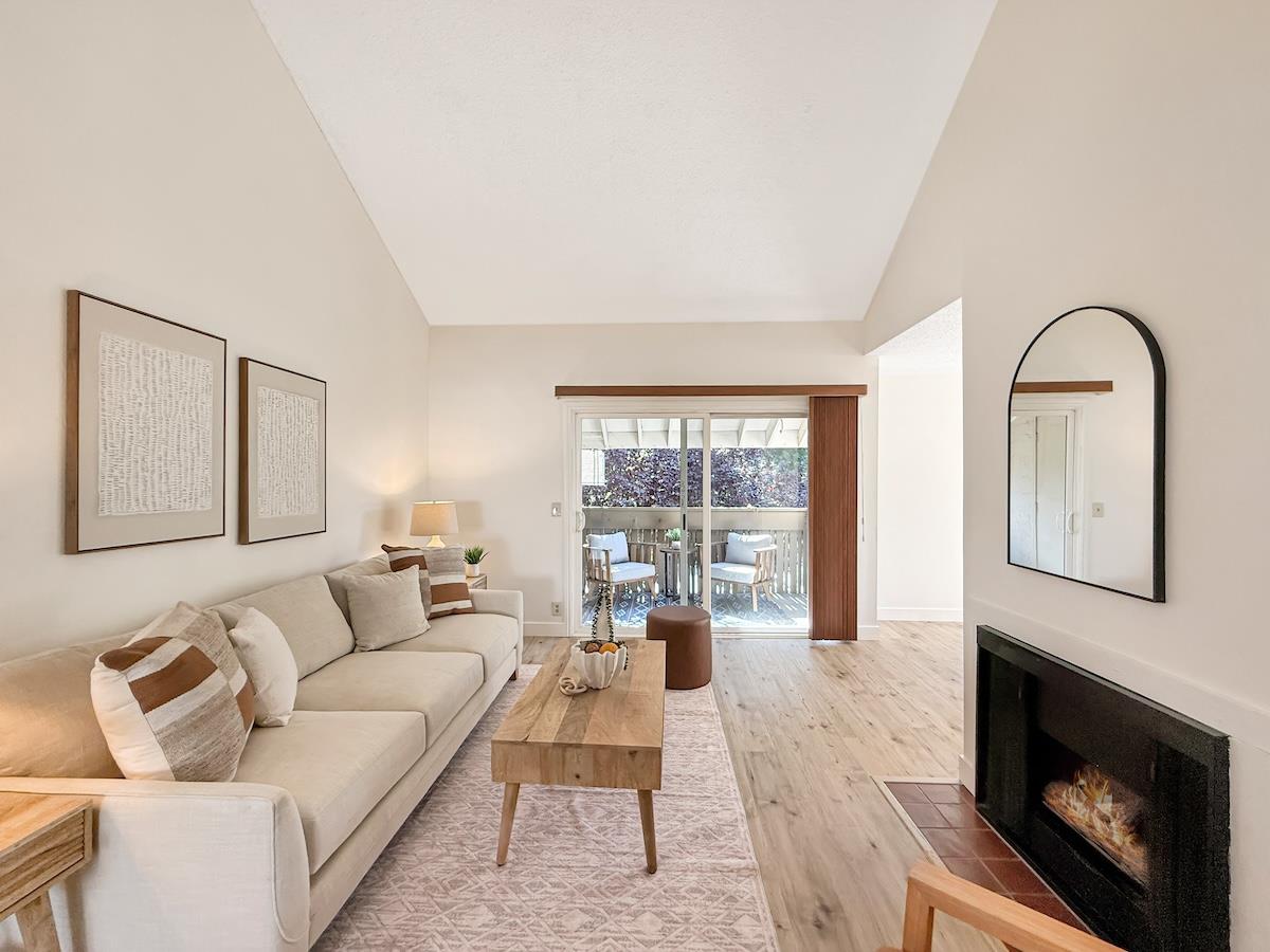 Detail Gallery Image 10 of 36 For 1477 De Rose Way #236,  San Jose,  CA 95126 - 2 Beds | 1 Baths
