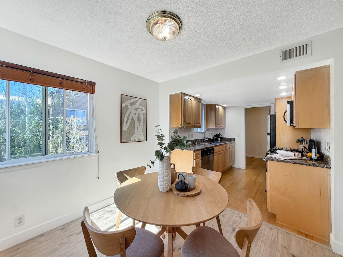 Detail Gallery Image 11 of 36 For 1477 De Rose Way #236,  San Jose,  CA 95126 - 2 Beds | 1 Baths