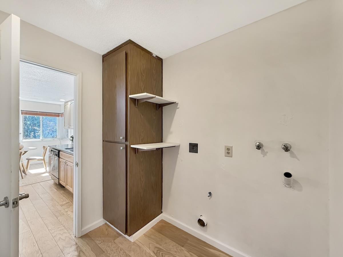 Detail Gallery Image 26 of 36 For 1477 De Rose Way #236,  San Jose,  CA 95126 - 2 Beds | 1 Baths
