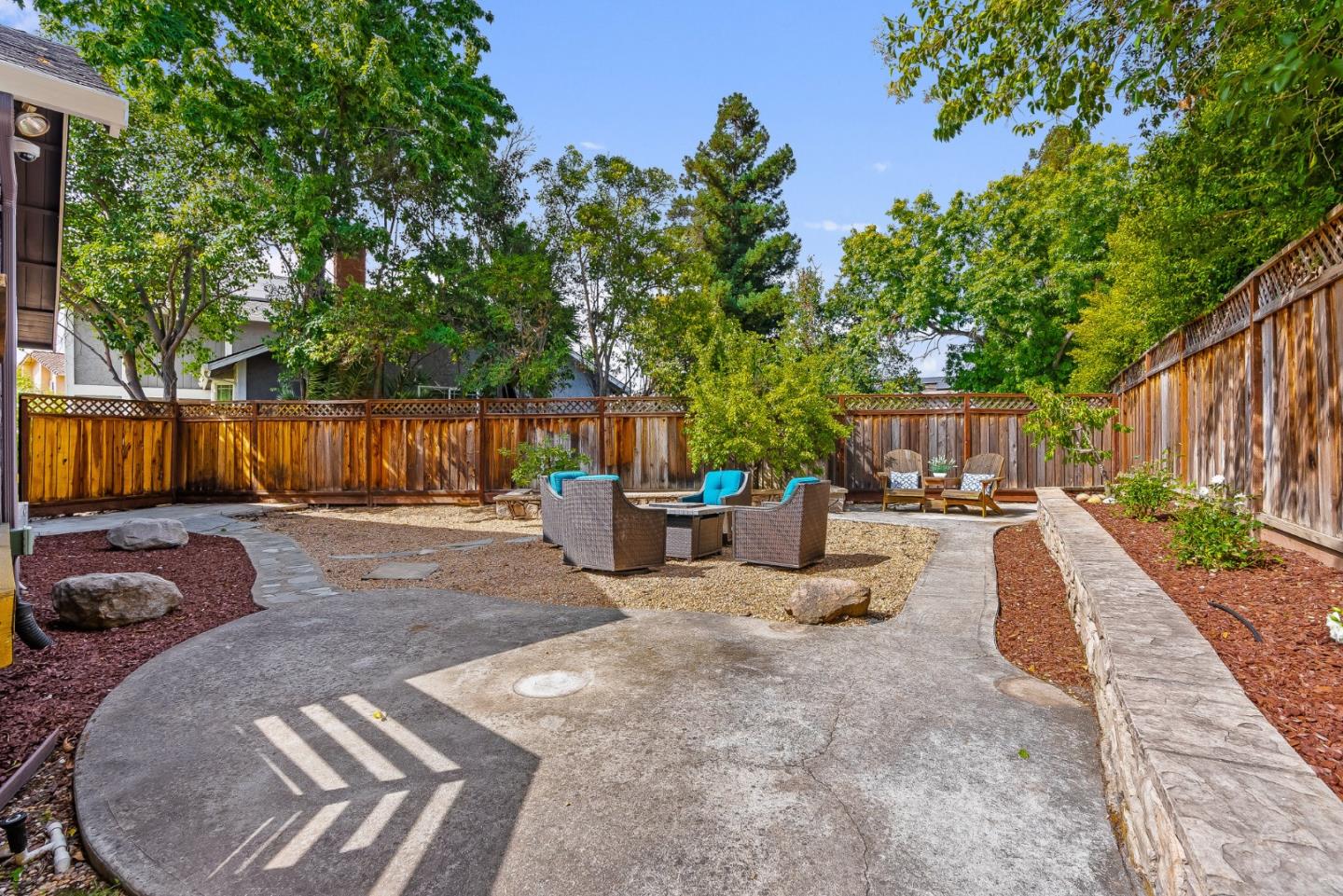 Detail Gallery Image 39 of 49 For 6657 Neptune Ct, San Jose,  CA 95120 - 5 Beds | 3 Baths
