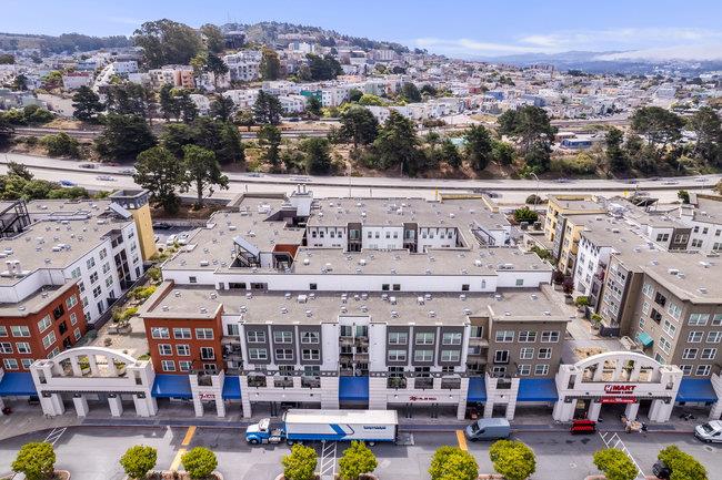 Detail Gallery Image 36 of 41 For 8200 Oceanview Ter #321,  San Francisco,  CA 94132 - 3 Beds | 2 Baths
